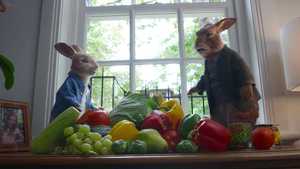 دانلود فیلم پیتر خرگوشه 3 Peter Rabbit 2 : The Runaway سال 2021 با بهترین کیفیت و دوبله فارسی