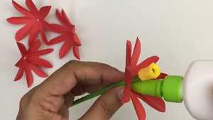 تماشا آموزش کاردستی کوتاه گل ژربرا با کاغذ Paper Transvaal daisy Flower Craft 2026 با کیفیت بالا