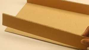 تماشا کاردستی کودکانه فوتبال دستی با کارتن مرحله به مرحله Foosball Table Cardboard Craft 2026